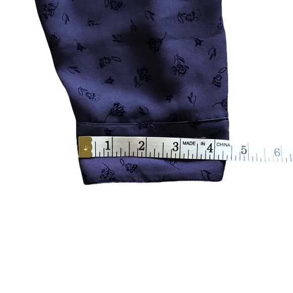 Reitmans Blouse Button Down Office Casual Roll-Up Sleeves Floral Purple Large - Picture 12 of 14